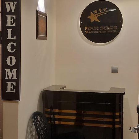 Four Stars Hostel Dubai Exteriör bild
