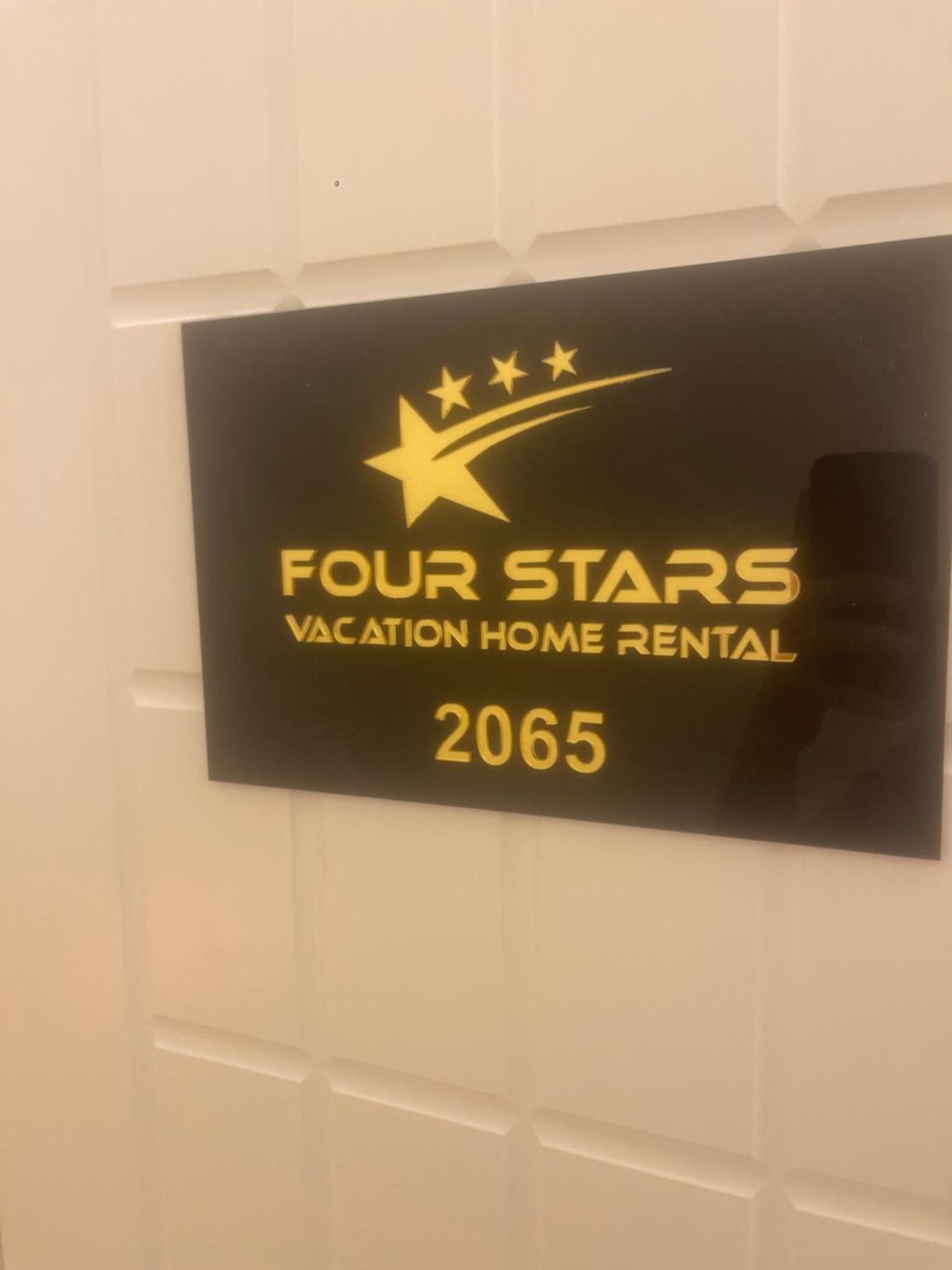 Four Stars Hostel Dubai Exteriör bild